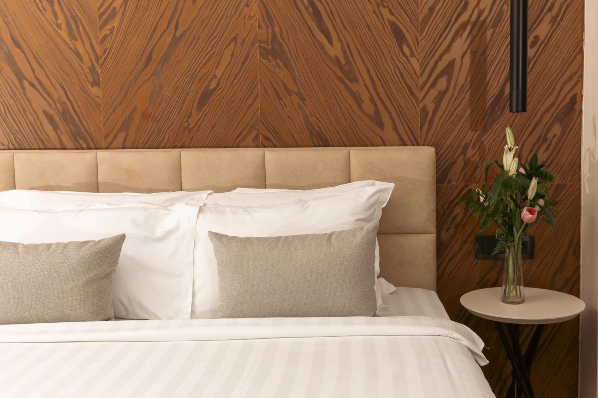 Venus Hotel Lipjan ภายนอก รูปภาพ